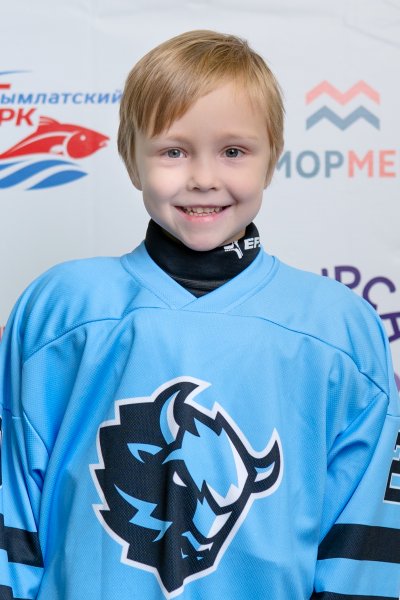 Дмитракович  Денис  Даниилович